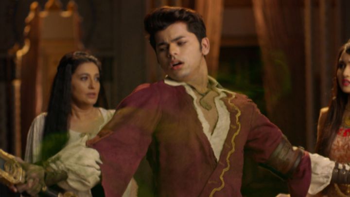 Aladdin Threatens Mallika