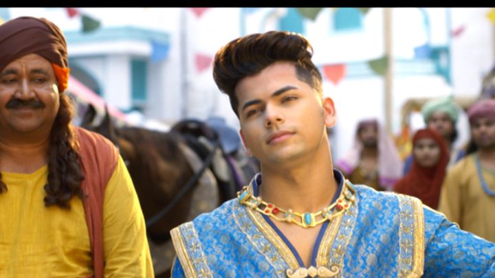 Aladdin Pretends To Be A Prince