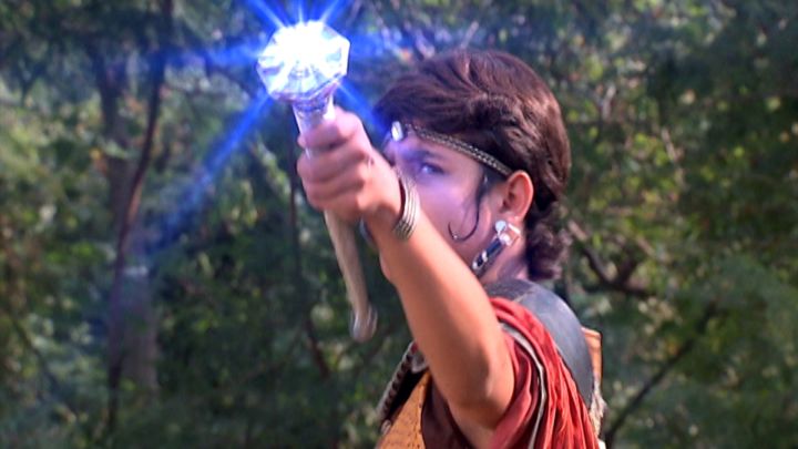 Baalveer Removes The Dinosaur's Heart