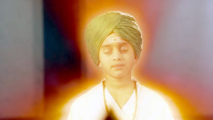 Kahitari Divya Ghadnaar Aahe