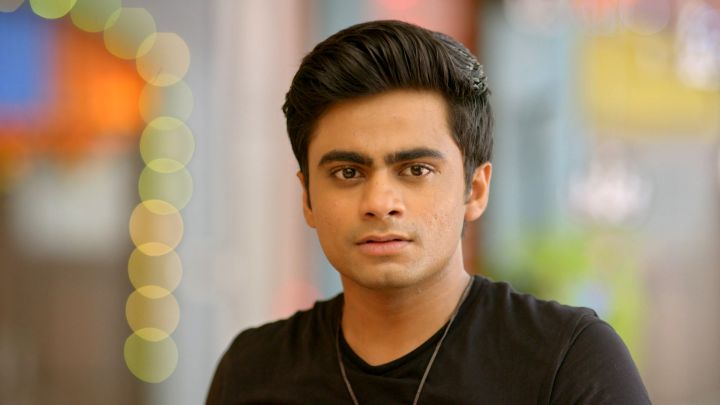 Pushpa Ne Nibhayi Rishtedari