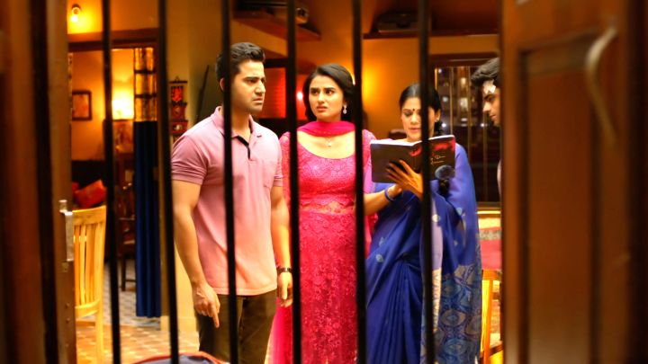 Rashi Disregards Pushpa