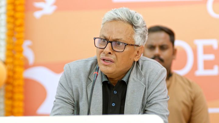 Nanavati Ji Takes The Stage