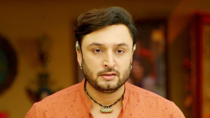 Bapodara Threatens Chirag