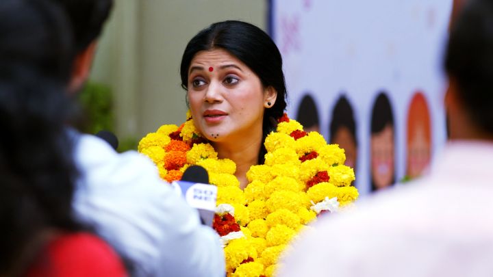 Pushpa Gets Applauded