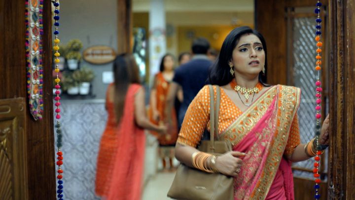 Dubai Trip Ki Charcha