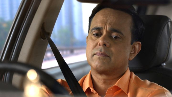 Rajesh Misunderstands Sakhi