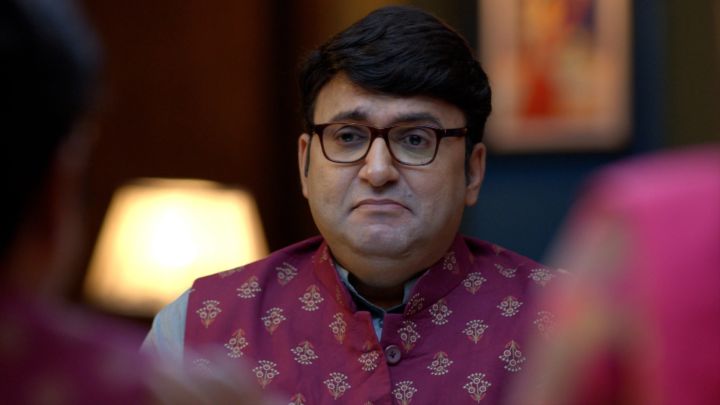 Radhika Ko Aya Attack