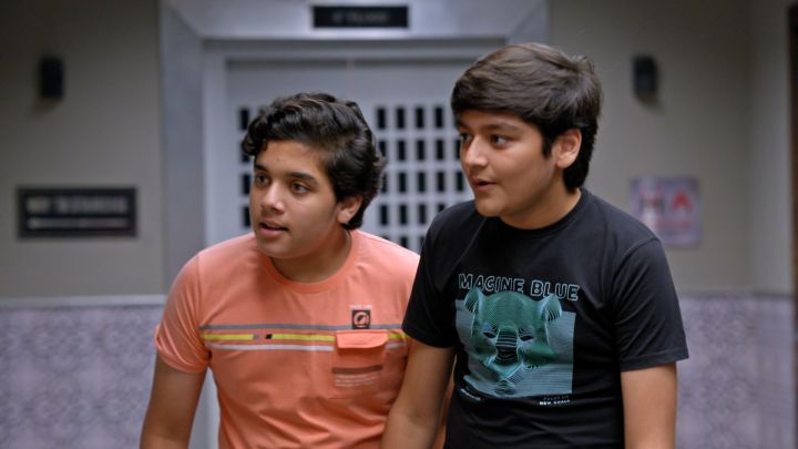 Atharva Aur Vidyut Ka Secret Mission