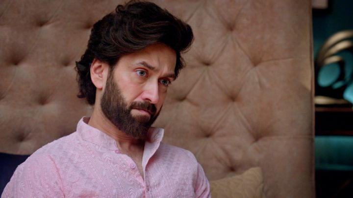 Lovely's First Day At The Job