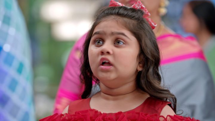 Pihu Organises A Party