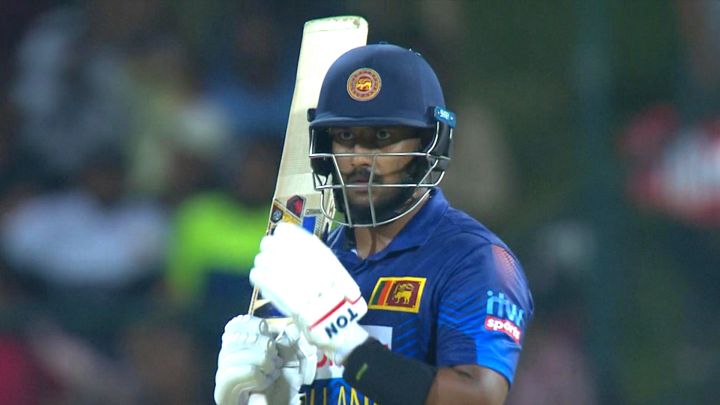 Fernando's Flamboyant 91 Steer SL To A  Smooth triumph