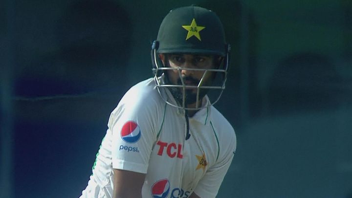 Composed Shakeel And Salman Hold Fort For Pakistan