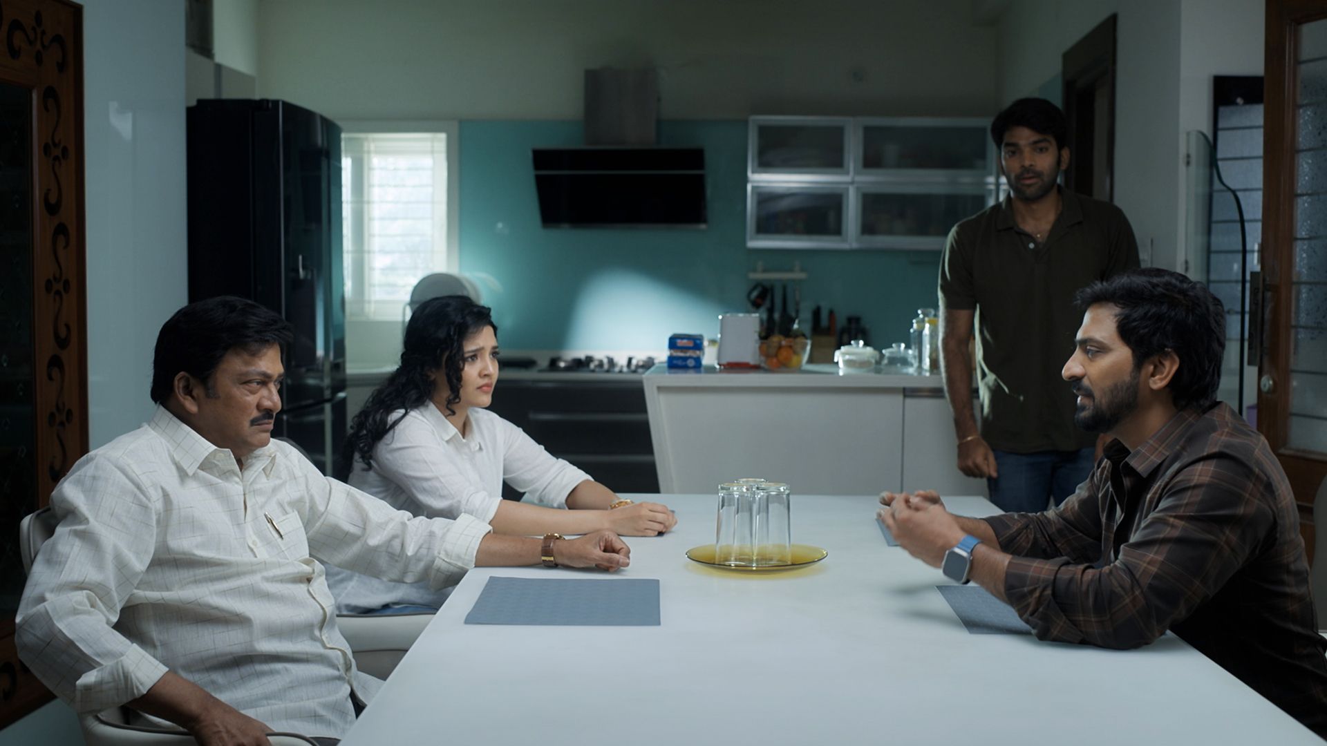 Watch benchlifetamil only on Watcho