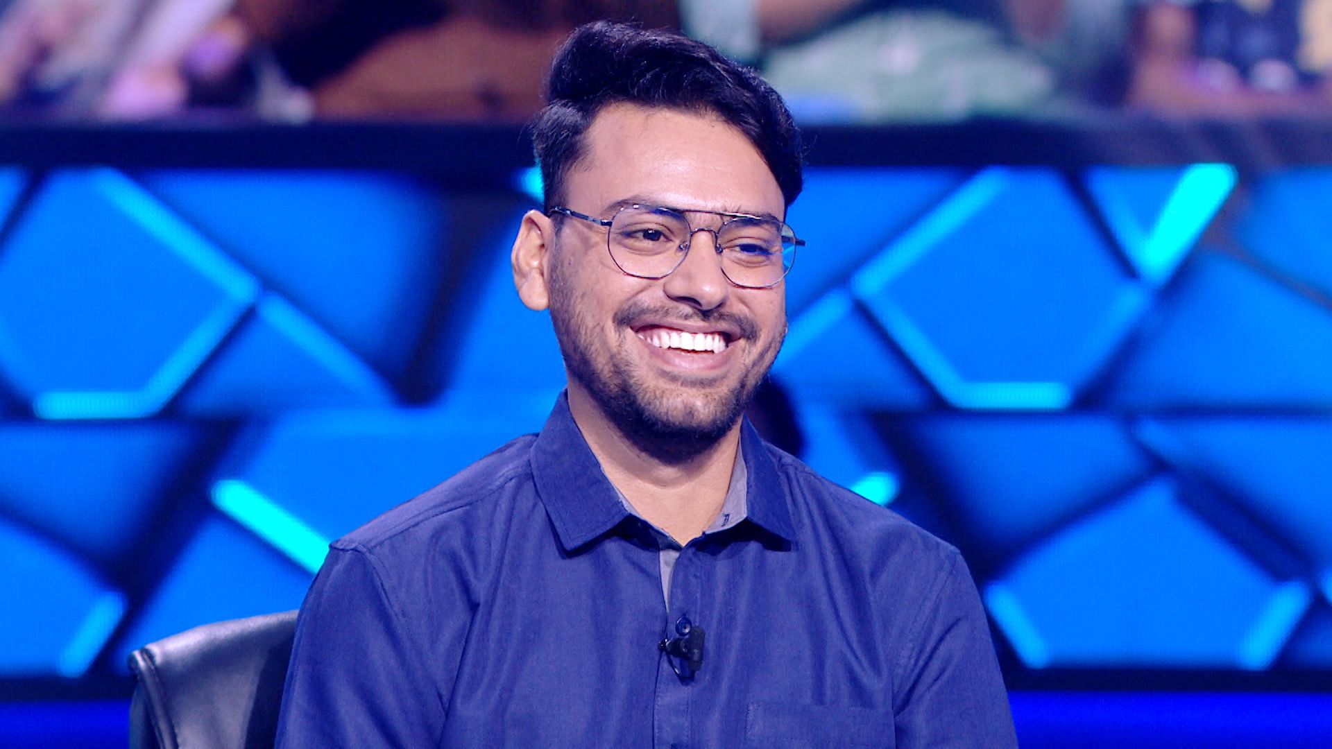 Stream kaun-banega-crorepati Online | Watcho